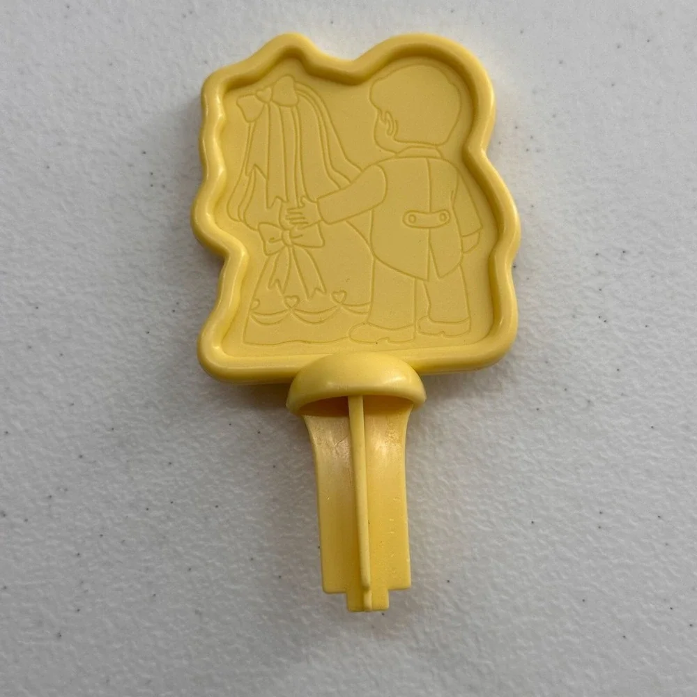Vtg Fisher Price Cake‎ Topper Bride & Groom Figurine Wedding Fun candle Food